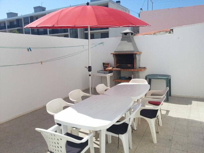 Casa de férias para 8 pessoas, com Terraço em Monte Gordo
