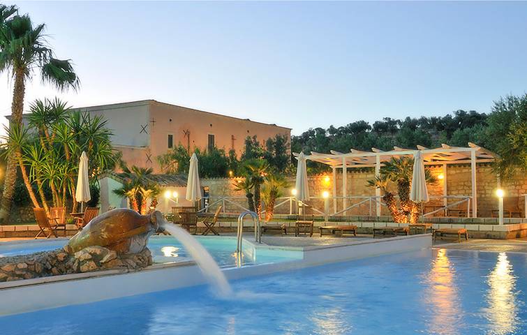 Apartamento de vacaciones para 4 personas, con piscina y jardín - 1