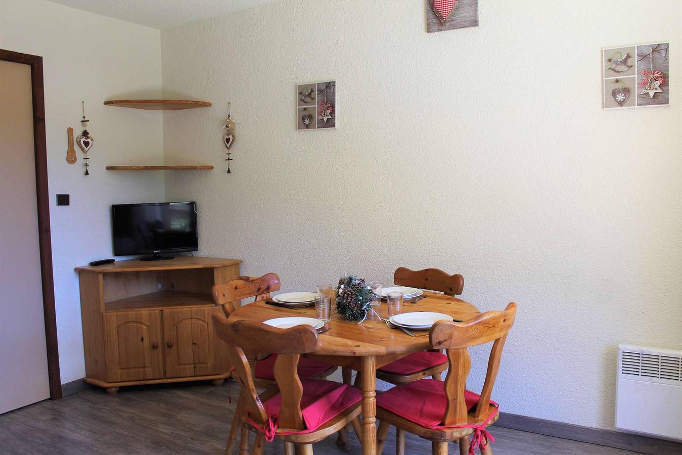 Gehele studio, Résidence les Alpages - Studio bergnis 4 personen (B102) in Vars, Briançon en omgeving