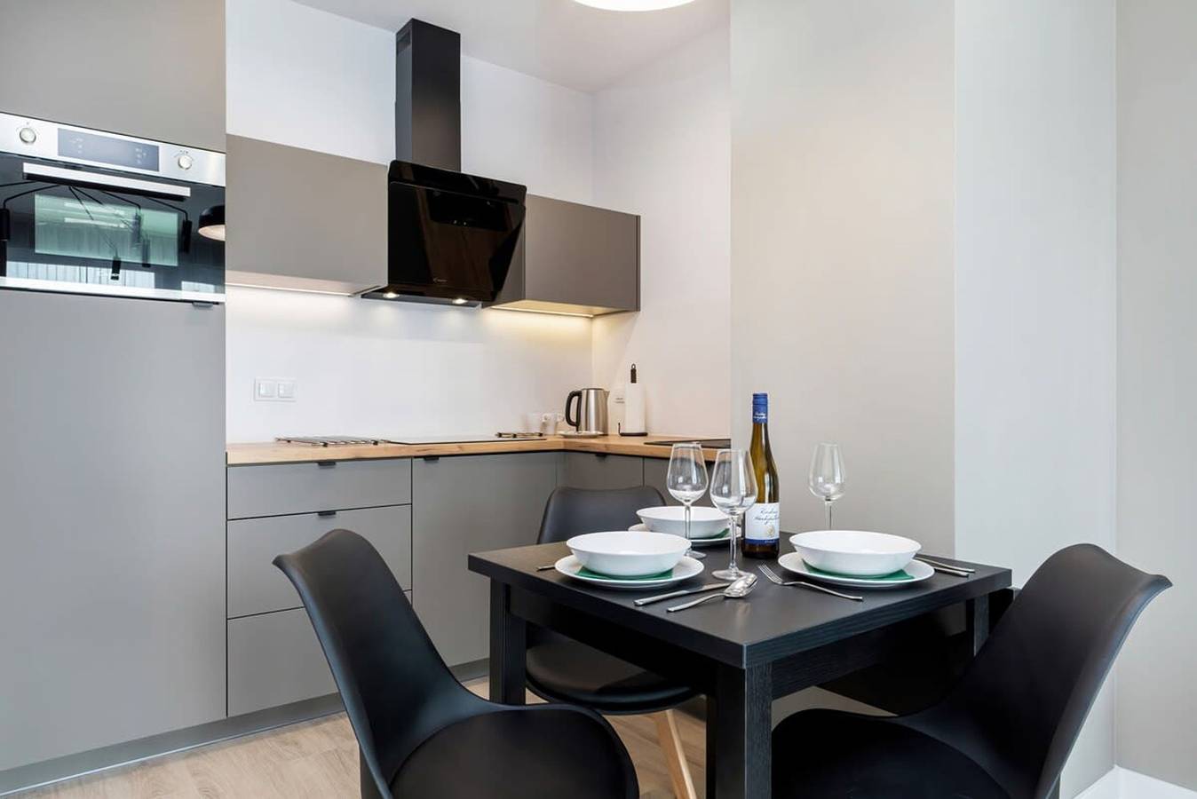 Entire apartment, Unique Apartment City Center     Garage  Balcony in Poznan, Greater Poland