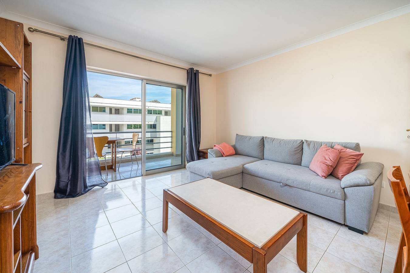 Ganze Wohnung, Apartment 'Caju Soul By Staywise' mit Balkon, Wlan und Klimaanlage in Praia da Rocha, Portimão