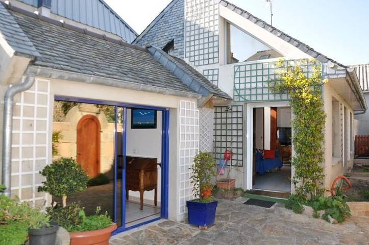 Location de vacances pour 4 personnes, avec Jardin dans Office De Tourisme De Tregastel