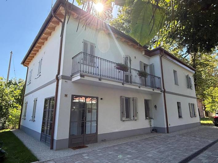 Appartamento, con Terrazza e Giardino nonché Panorama a Anzola dell'Emilia