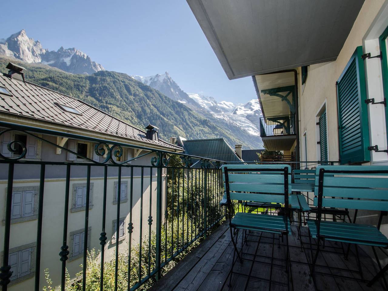 Entire apartment, Central quiet apartment with terrace, Mont-Blanc view, Chamonix in Brevent-Flegere, Chamonix-Mont-Blanc