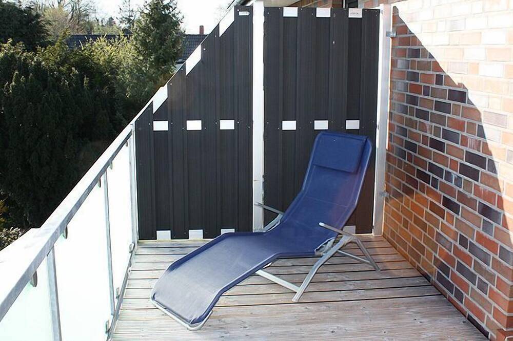Gemütliches Ferienhaus „Sturmmöwe“ im Wangerland nahe der Nordsee mit Sauna, 2 Schlafzimmern für bis zu 3 Gäste – Hunde willkommen. in Wiarden, Wangerland