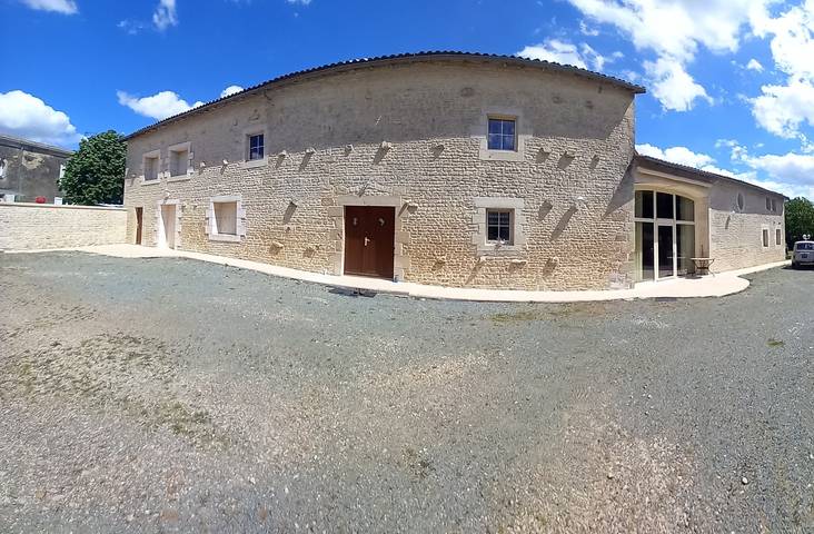 Chambre d’hôte pour 2 personnes, avec jardin dans les Deux-Sèvres