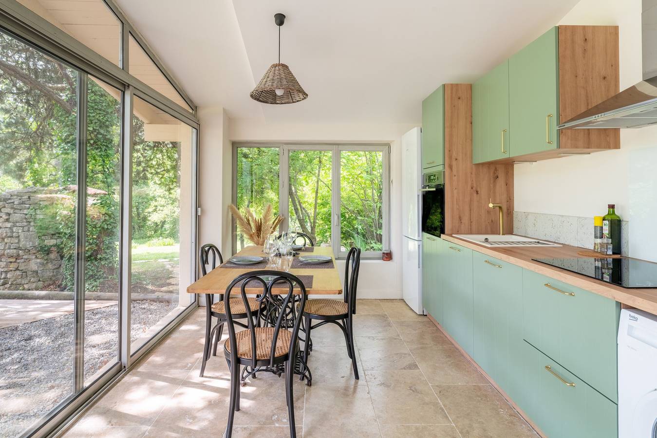 Vakantiehuis met zwembad aan de voet van de wijngaarden in de Luberon – Tilleul T3 Maison Marvic, foto 7