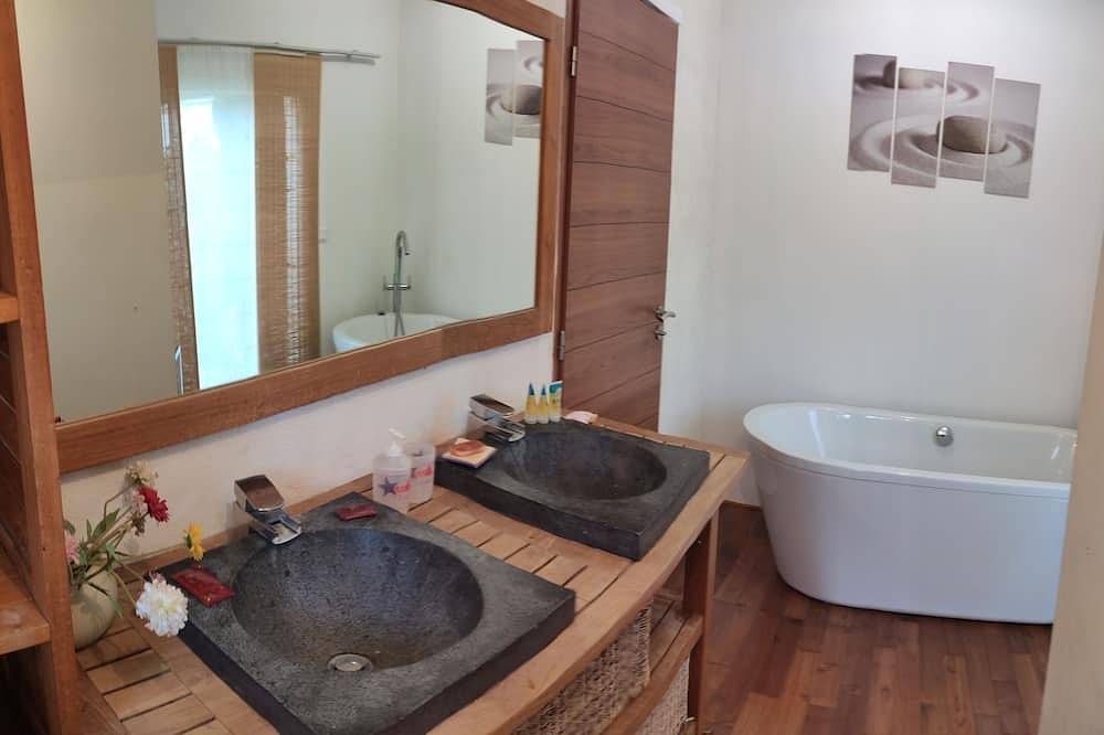 Ruhiges unabhängiges Ferienhaus für 1 oder 2 Personen in Bollène, Vaucluse