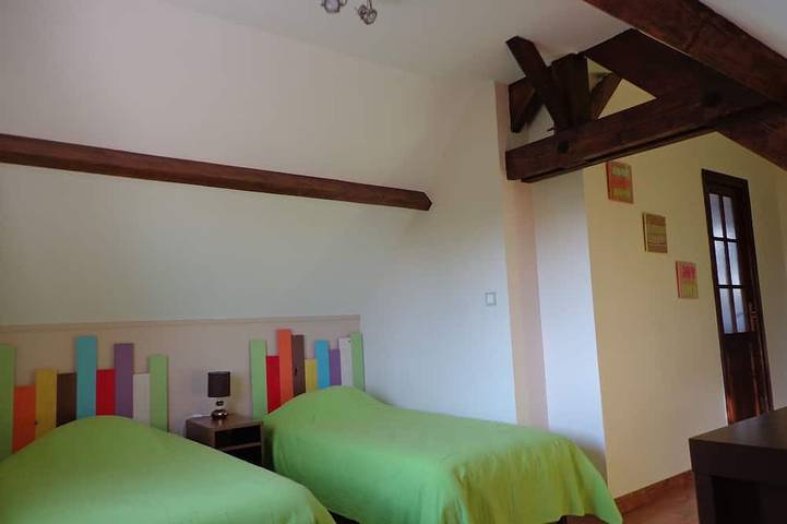 Gîte rural \"Le Noyer Rondin\" à Cheverny (12 personnes), idéal pour les familles. in Cheverny, Sologne