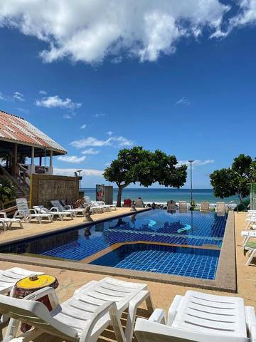 Maison d’hôte pour 2 personnes, avec vue ainsi que piscine et terrasse dans Koh Lanta