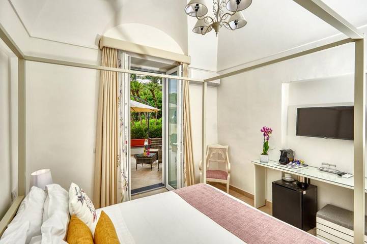 Maison d’hôte pour 2 personnes, avec jardin et vue dans Marina Grande - 2