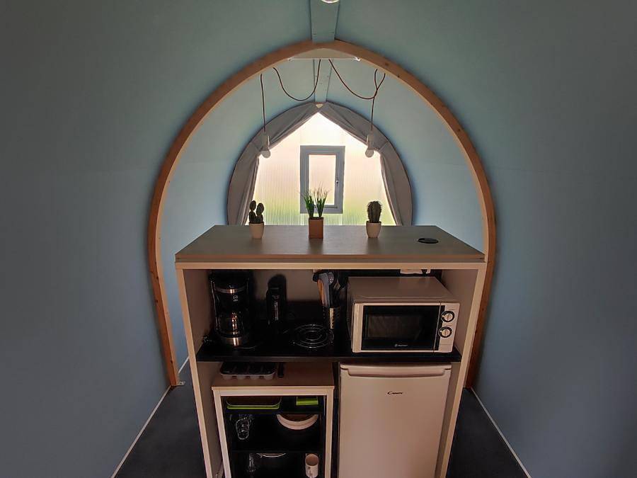 Camping Sunêlia la Baie de Saint Pol - Zelt 2 personen - Coco Sweet - 1 Schlafzimmer - ohne Sanitäranlagen in Saint-Pol-de-Léon, Ceinture Dorée