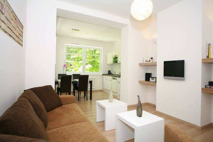 Ganze Wohnung, Ferienwohnung für 3 Personen in Warnemünde Strand, Warnemünde
