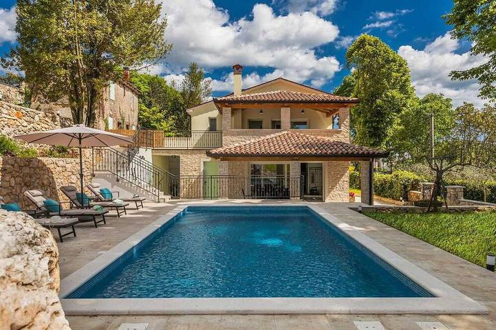 Ferienhaus für 10 Personen, mit Garten
