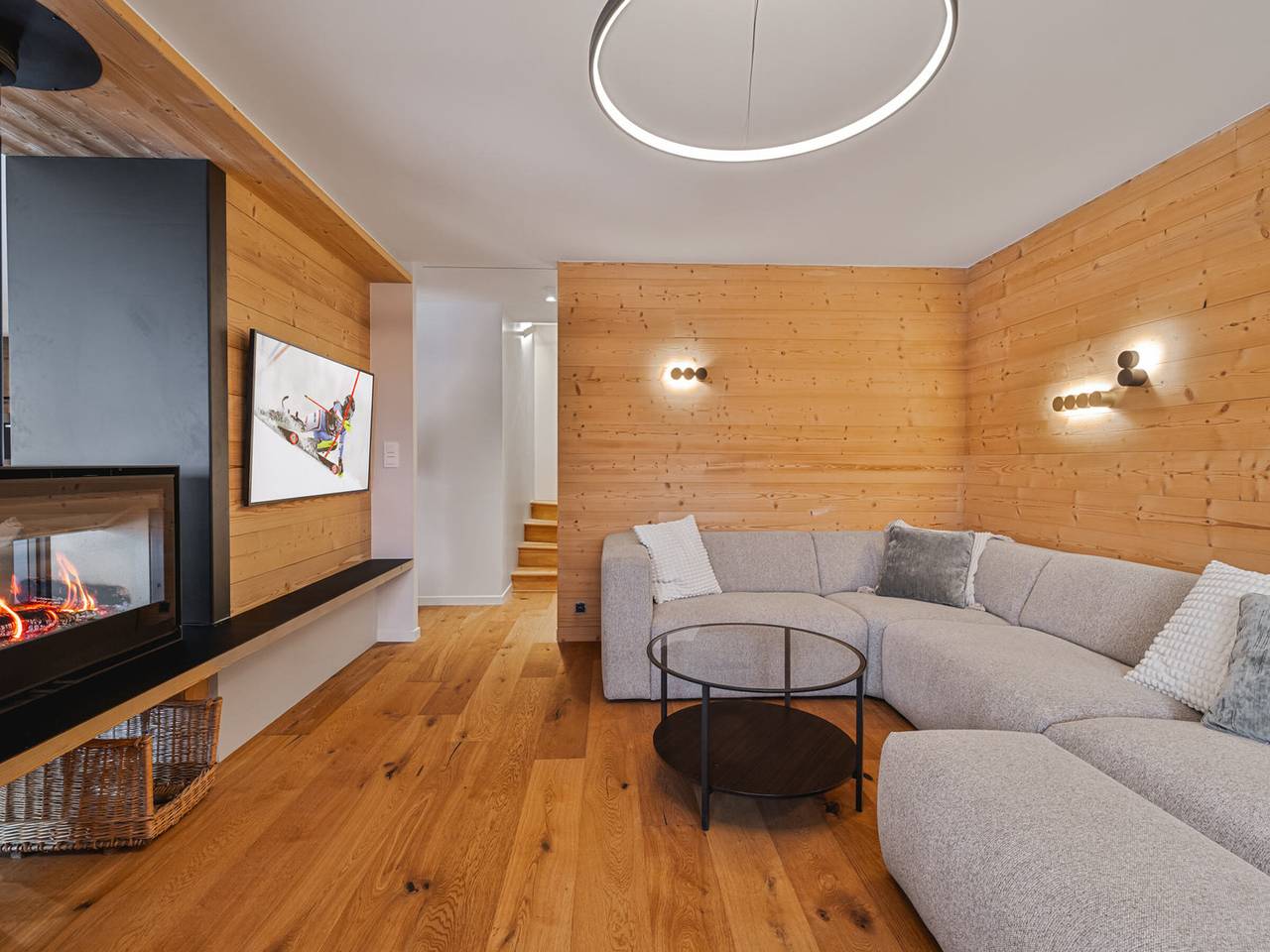Chalet renovado con acceso directo a pistas, gran jardín y estacionamiento in Le Monêtier-les-Bains, Serre Chevalier