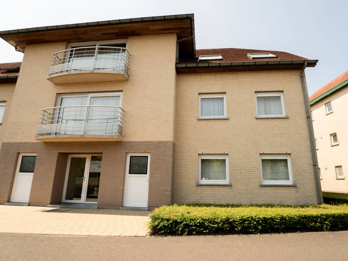 Entire apartment, Green Garden Vx 105 with pool view in De Haan, Belgian Coast