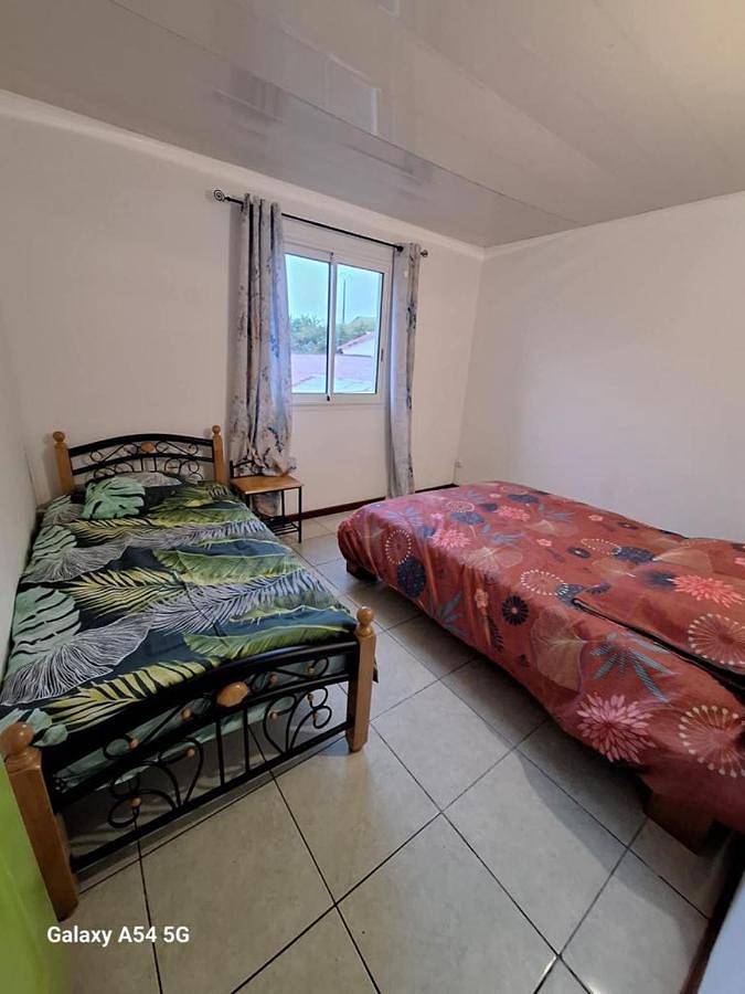 Location de vacances pour 15 personnes, avec vue et balcon à Hell-Bourg - 3