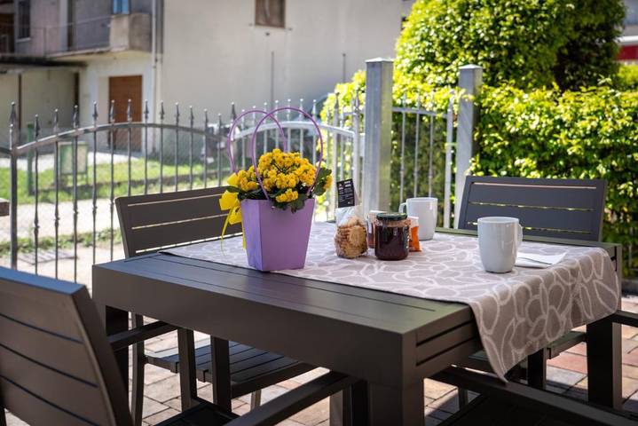 Gîte pour 4 personnes, avec jardin à Bagolino - 3