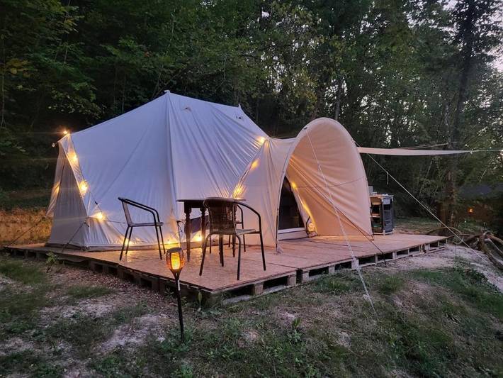 Location de vacances pour 6 personnes, avec jardin et vue, animaux acceptés à Segonzac (Corrèze) - 4