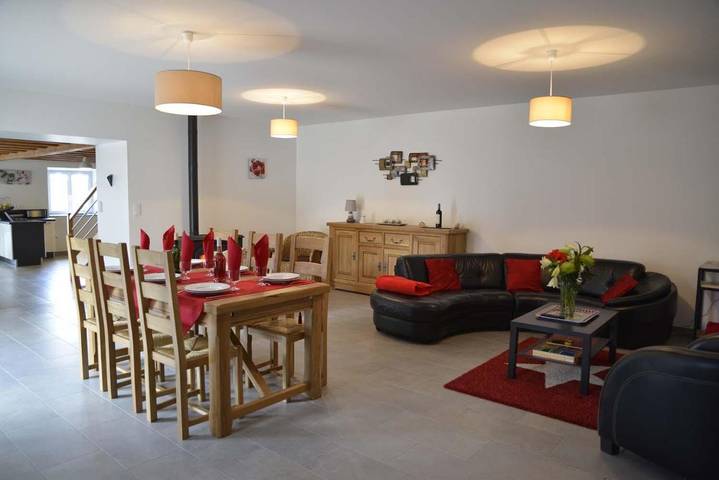 Location de vacances pour 4 personnes, avec Terrasse et Jardin dans Saint-Léger-du-Malzieu