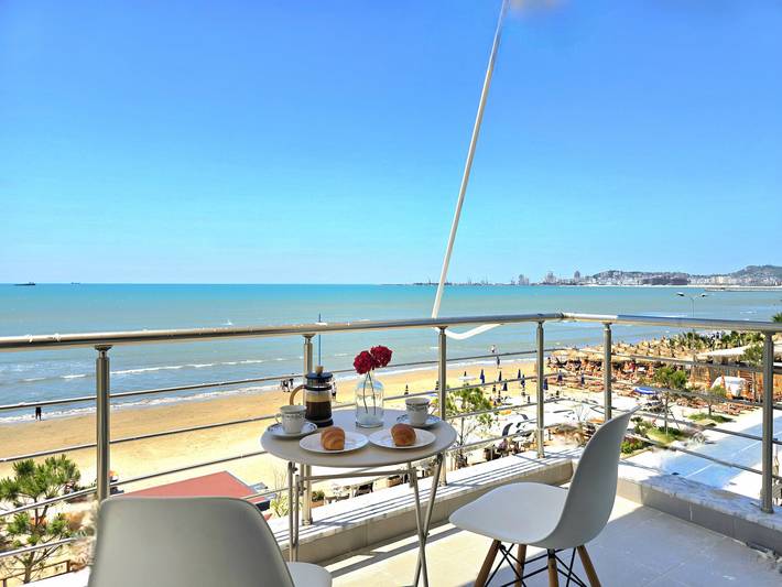 Appartamento per 4 persone, con balcone a Durazzo