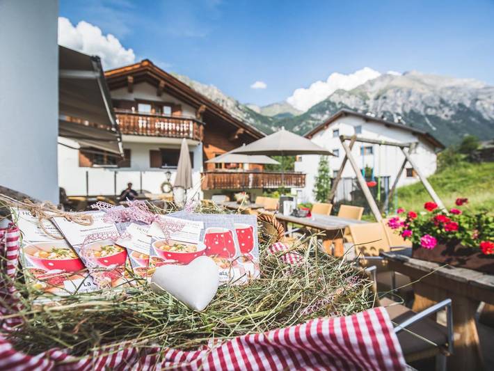 Hotel für 2 Personen, mit Terrasse und Garten - 1
