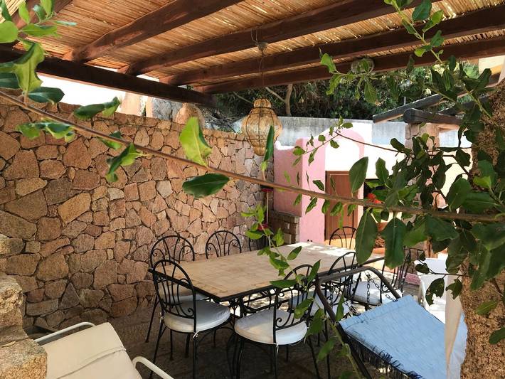 Pet-friendly Holiday Home Villetta Meravigliosa with Garden & Terrace in Rena Majore, Aglientu