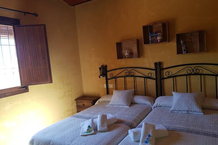 Villa de lujo con piscina privada en Granada. in Fuentes de Cesna, Algarinejo