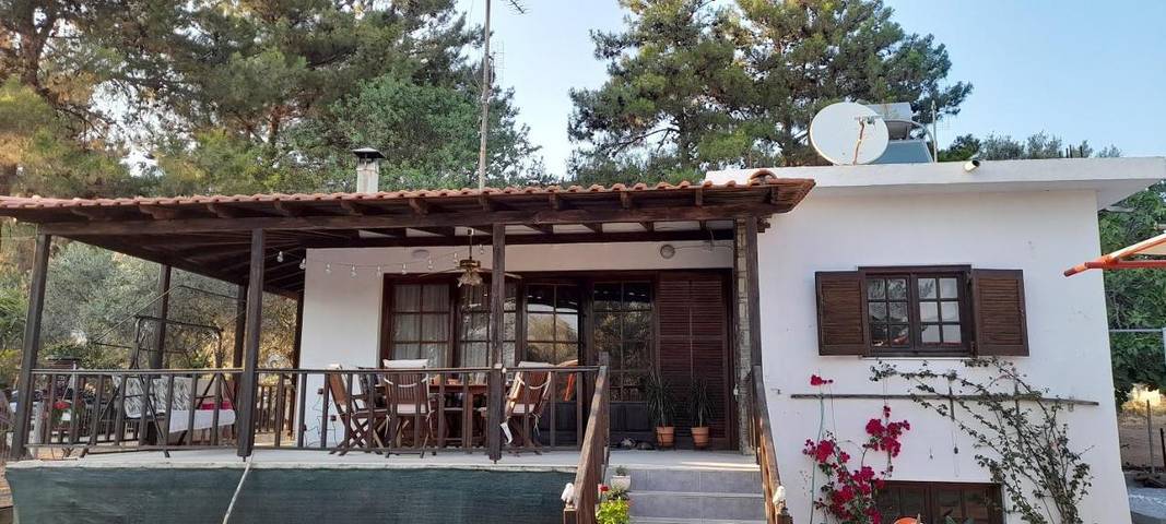 Villa pour 7 personnes, avec Balcon ainsi que Terrasse et Jardin