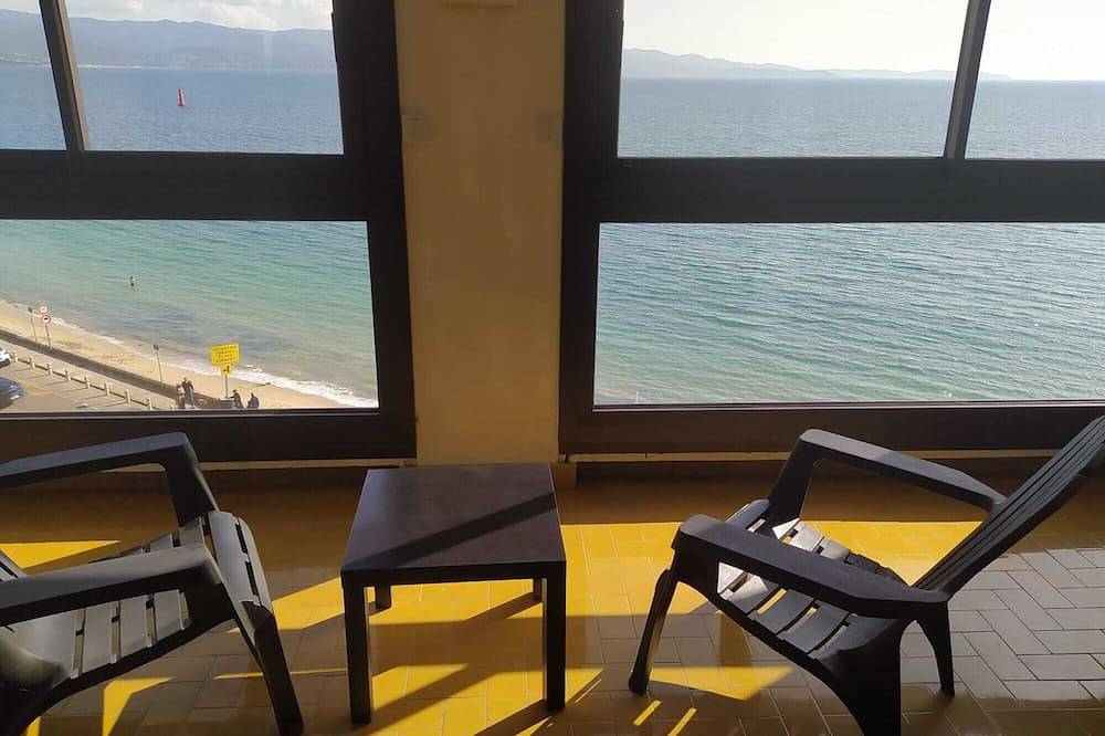 Appartamento intero, Apartment Ajaccio- hyper downtown Place du diamant - sea view in Ajaccio, Golfe D'Ajaccio