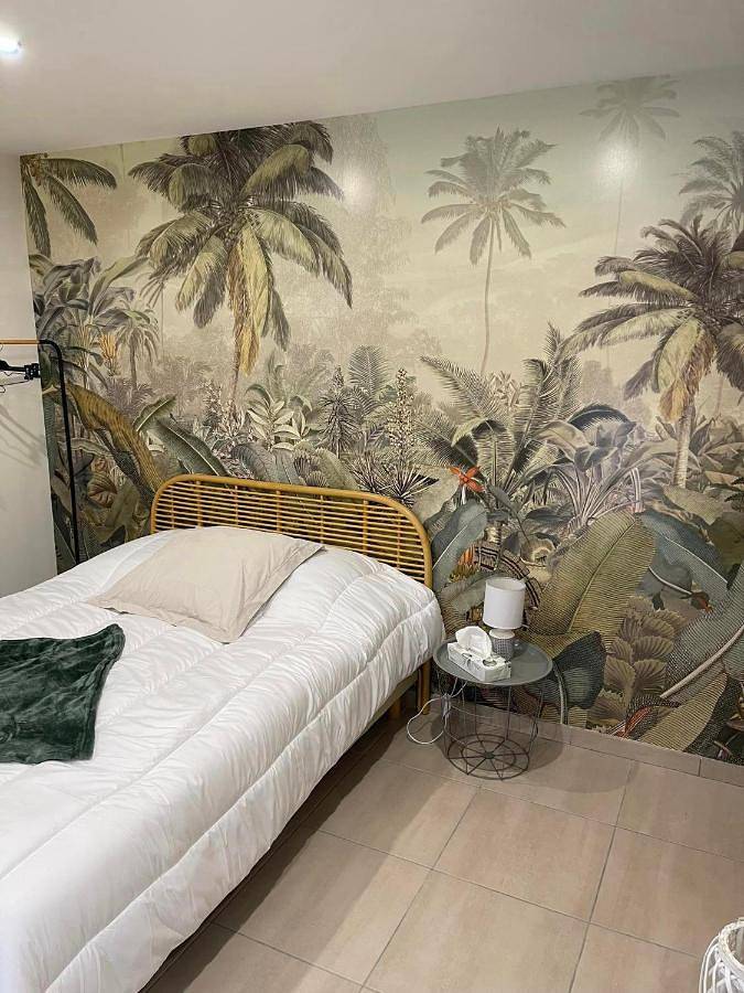 Appartement entier, One-Bedroom Apartment in Bonneuil-les-Eaux, Oise