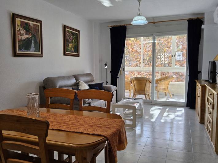 Gîte pour 4 personnes, avec terrasse ainsi que bassin pour enfant et jardin à L'Alfàs del Pi - 2