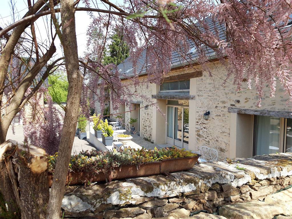 Grand Gîte Le Domaine du Grand Brugeron, spa et piscine in Vigeois, Région de Brive-la-Gaillarde