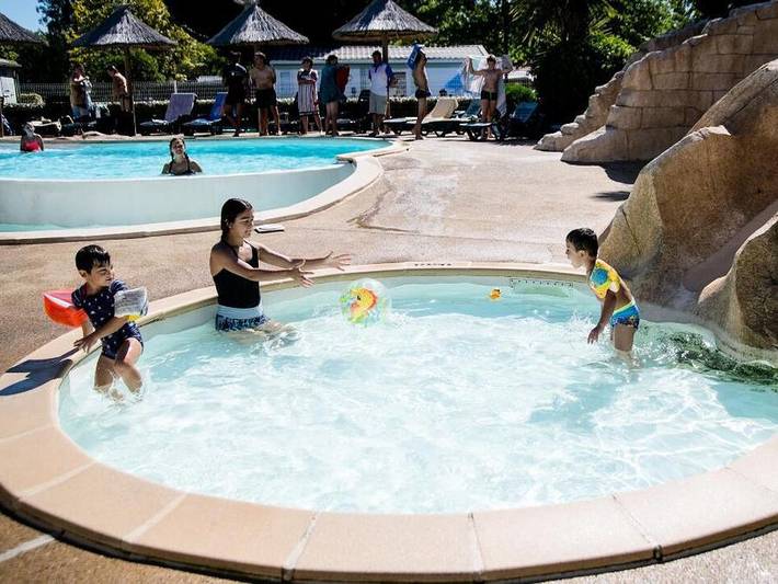 Camping l'Arbre d'Or  - Mobilhome 2/4 personnes - 1 chambre - Confort - 20m² * in Parentis-en-Born, Côte d’Argent