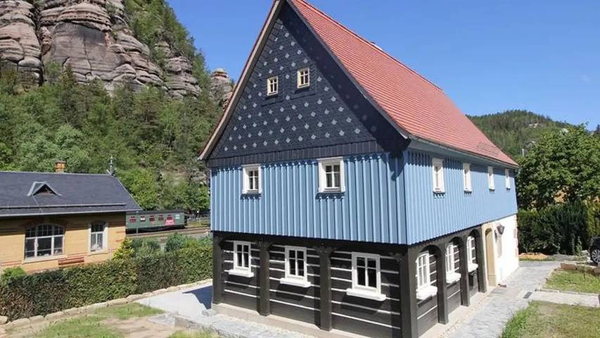Ferienhaus für 12 Personen, mit Sauna und Terrasse in Oybin