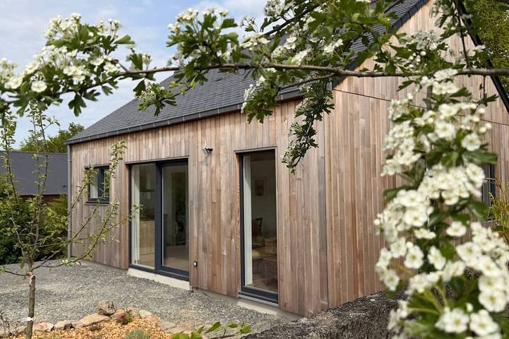 Location de vacances pour 4 personnes, avec jardin et terrasse à Lanloup
