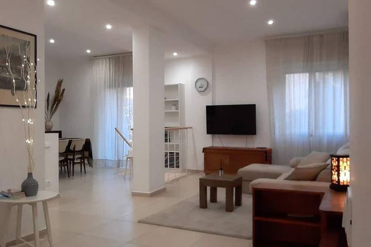 Appartamento vacanze per 5 persone, con giardino e balcone - 1