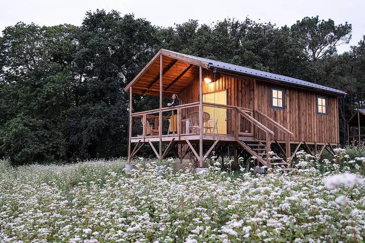 Maison pour 5 personnes, avec jardin ainsi que sauna et terrasse à Ploemel