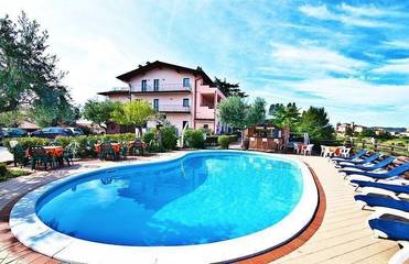 Glamping voor 3 Personen in Manerba del Garda, Garda Bergen, Afbeelding 3