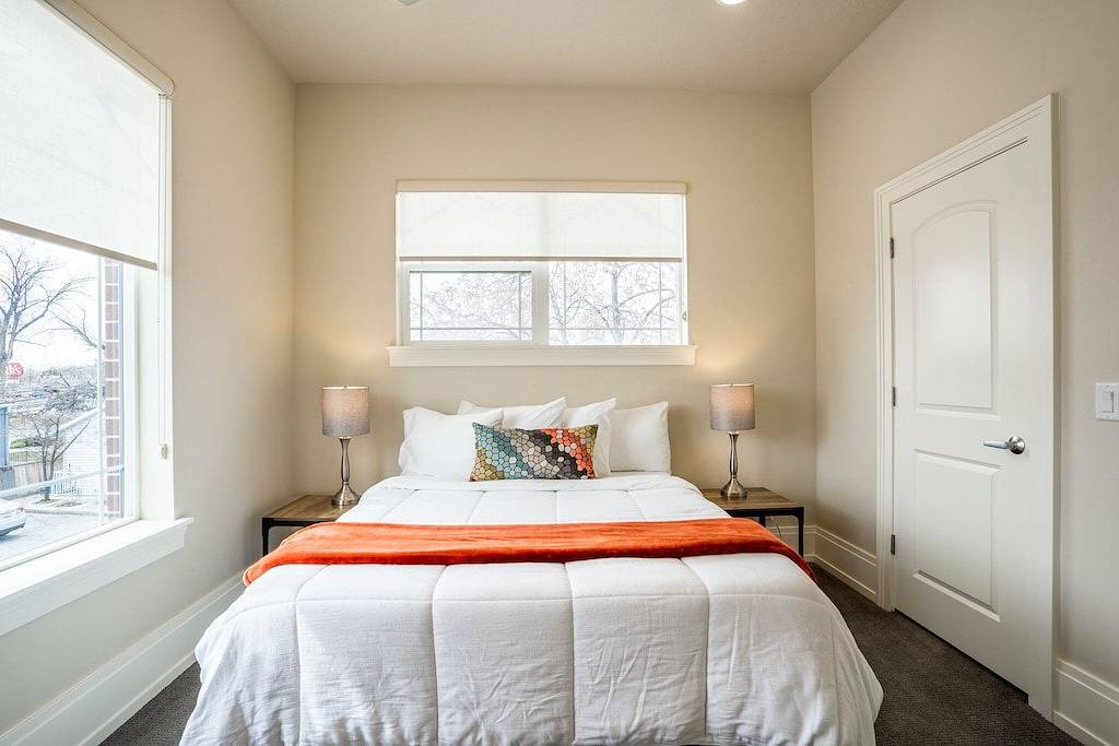 Ganze Wohnung, Close to Everything in Downtown Provo in Provo, Utah Lake