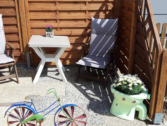 Ferienwohnung für 2 Personen, mit Garten und Balkon, kinderfreundlich in Carolinensiel - 2