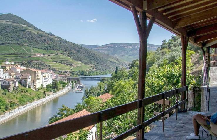 Casa de férias para 6 pessoas, com Varanda e Terraço e ainda Jardim and Piscina em Pinhão