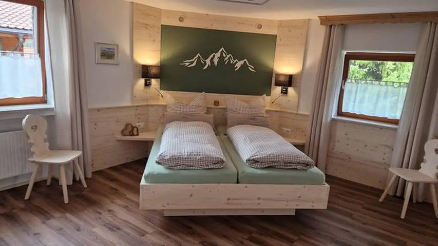 Ganze Ferienwohnung, Ferienwohnung für 4 Personen (75 m²) in Oberammergau in Oberammergau, Bayerische Alpen