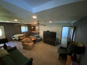 Camping for 7 Guests in Wisconsin, USA, Picture 3