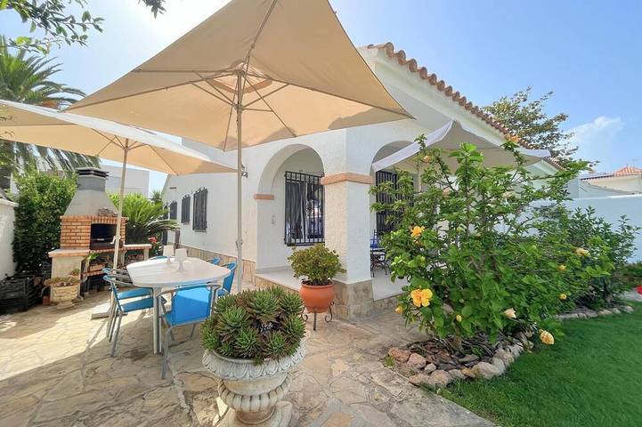 Chalet pour 5 personnes, avec jardin à Cambrils