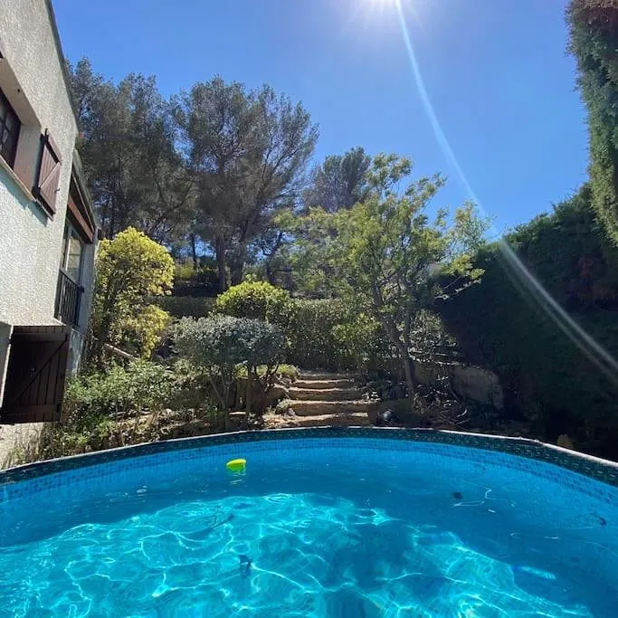 Casa de vacaciones para 10 personas, con jardín y piscina - 1