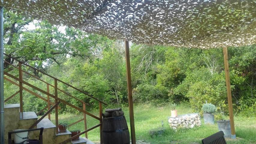 Location de vacances pour 4 personnes, avec vue et jardin à Saint-Victor-de-Malcap - 4