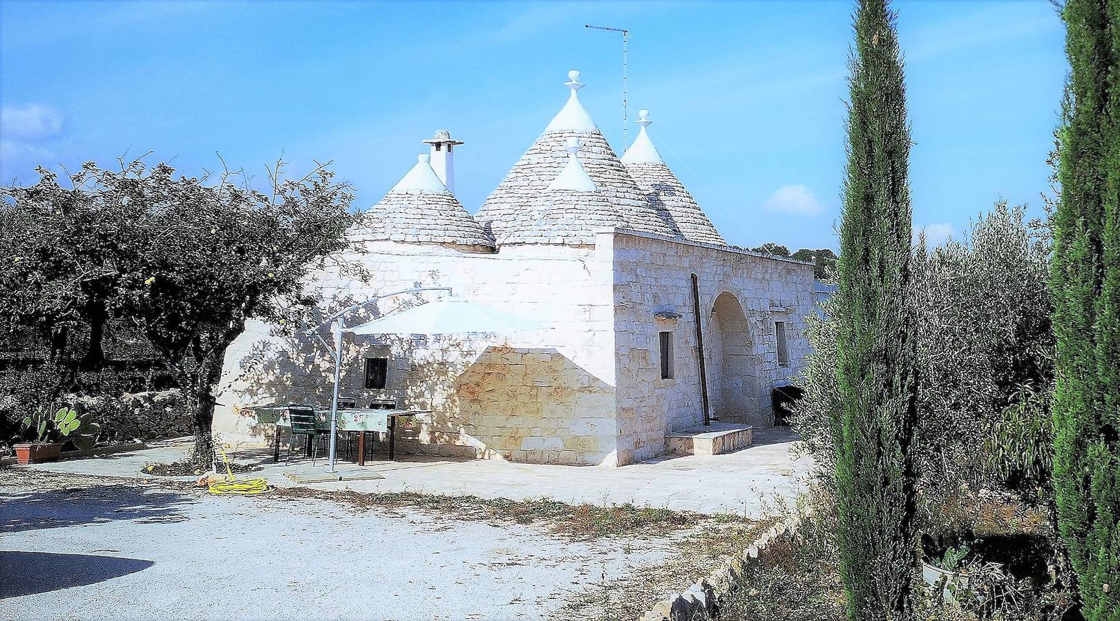 Trullo 'Caliandro' con Terraza Privada, Jardín Privado y Wi-Fi in Martina Franca, Provincia de Taranto