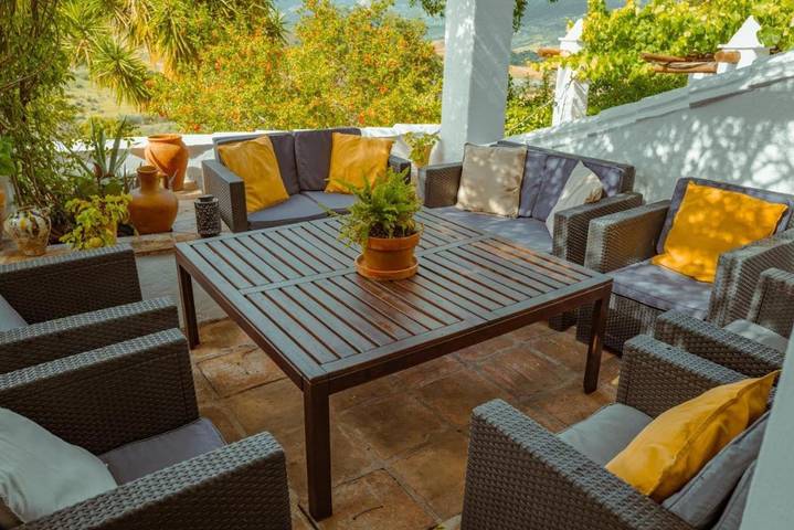 Casa rural para 8 personas, con vistas además de jardín y piscina en Montecorto - 4