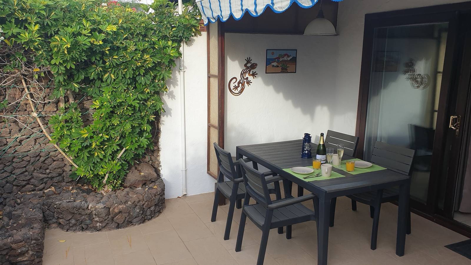 Holiday home for 4 people with terrace in Playa Blanca, Yaiza